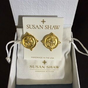 Susan Shaw Bulldog Earrings